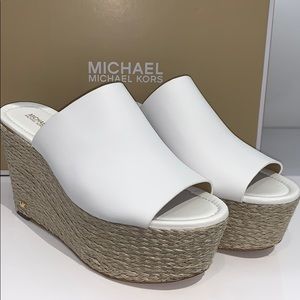 Cunningham Leather Wedge